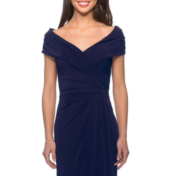 La Femme Short-Sleeve Ruched Jersey Gown Dress - Picture 1 of 7